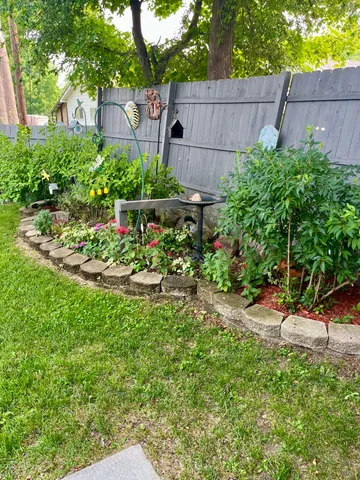 $183,000 | 327 South Hemlock Street, Evart, MI 49631