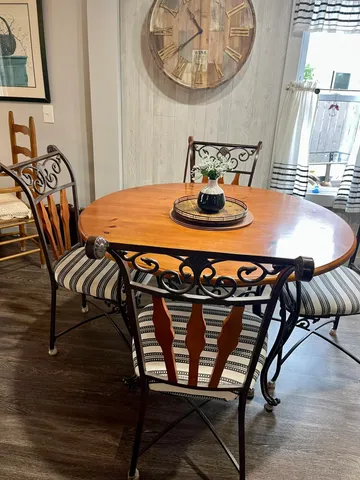 $183,000 | 327 South Hemlock Street, Evart, MI 49631