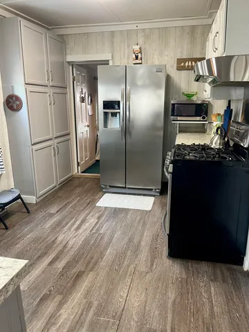 $183,000 | 327 South Hemlock Street, Evart, MI 49631