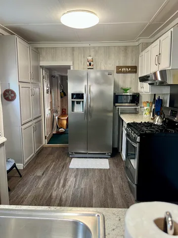 $183,000 | 327 South Hemlock Street, Evart, MI 49631