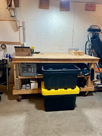 $183,000 | 327 South Hemlock Street, Evart, MI 49631