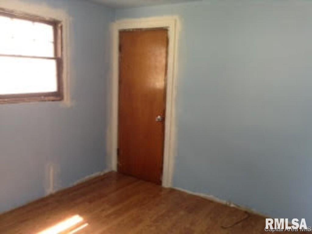 1933 North 22nd Street Springfield, IL 62702 - Photo 6 of 30