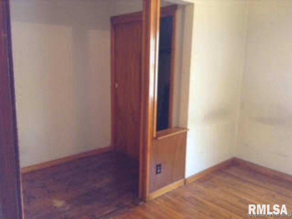 1933 North 22nd Street Springfield, IL 62702 - Photo 8 of 30