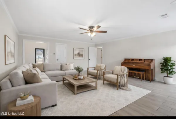 $569,999 | 990 Eagle Ridge Cove, Hernando, MS 38632