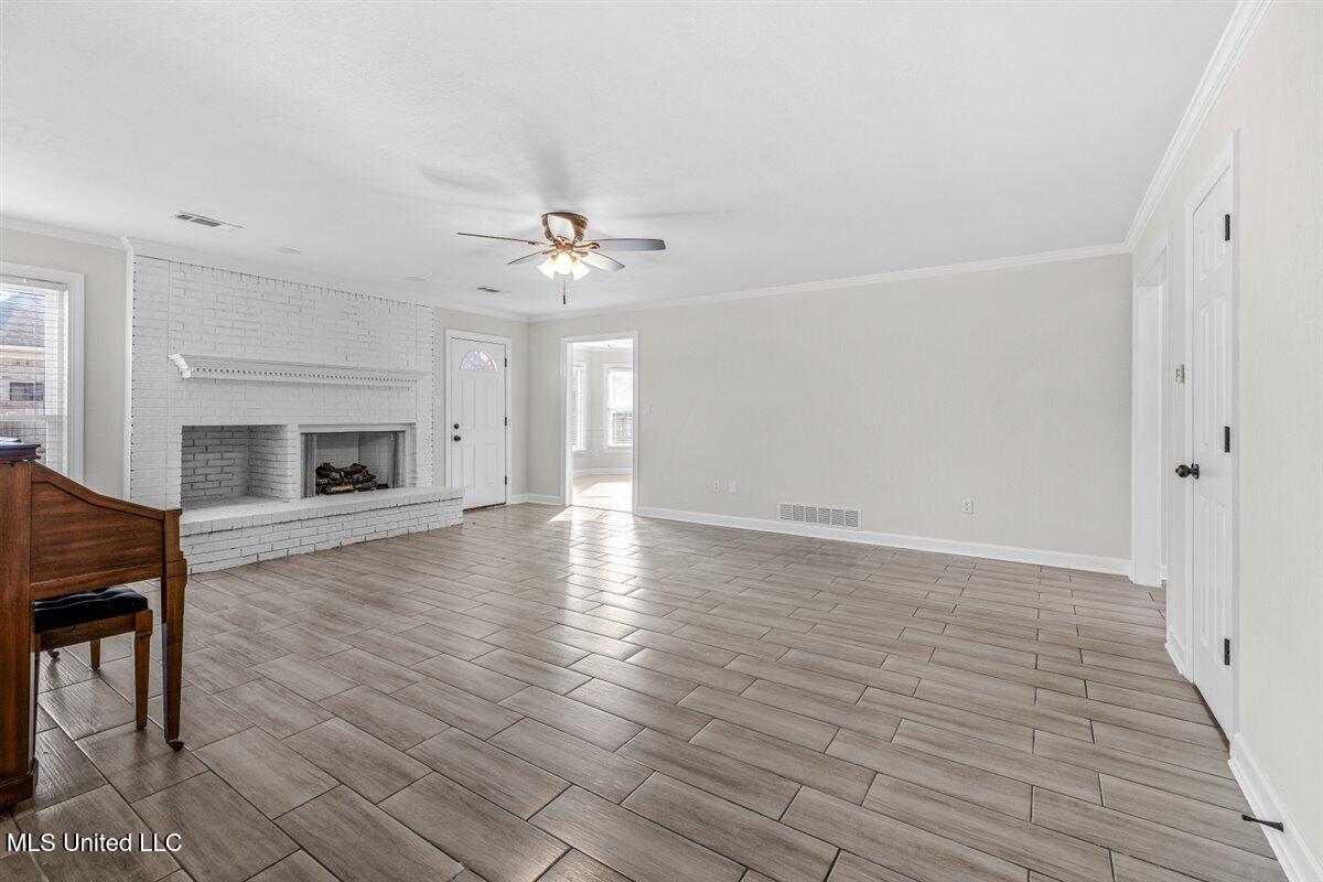 990 Eagle Ridge Cove Hernando, MS 38632 - Photo 19 of 61 13-LIving Room