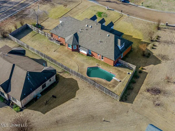 $510,000 | 990 Eagle Ridge Cove, Hernando, MS 38632