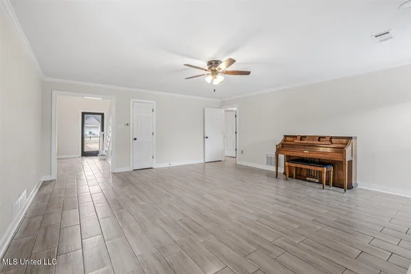 $510,000 | 990 Eagle Ridge Cove, Hernando, MS 38632