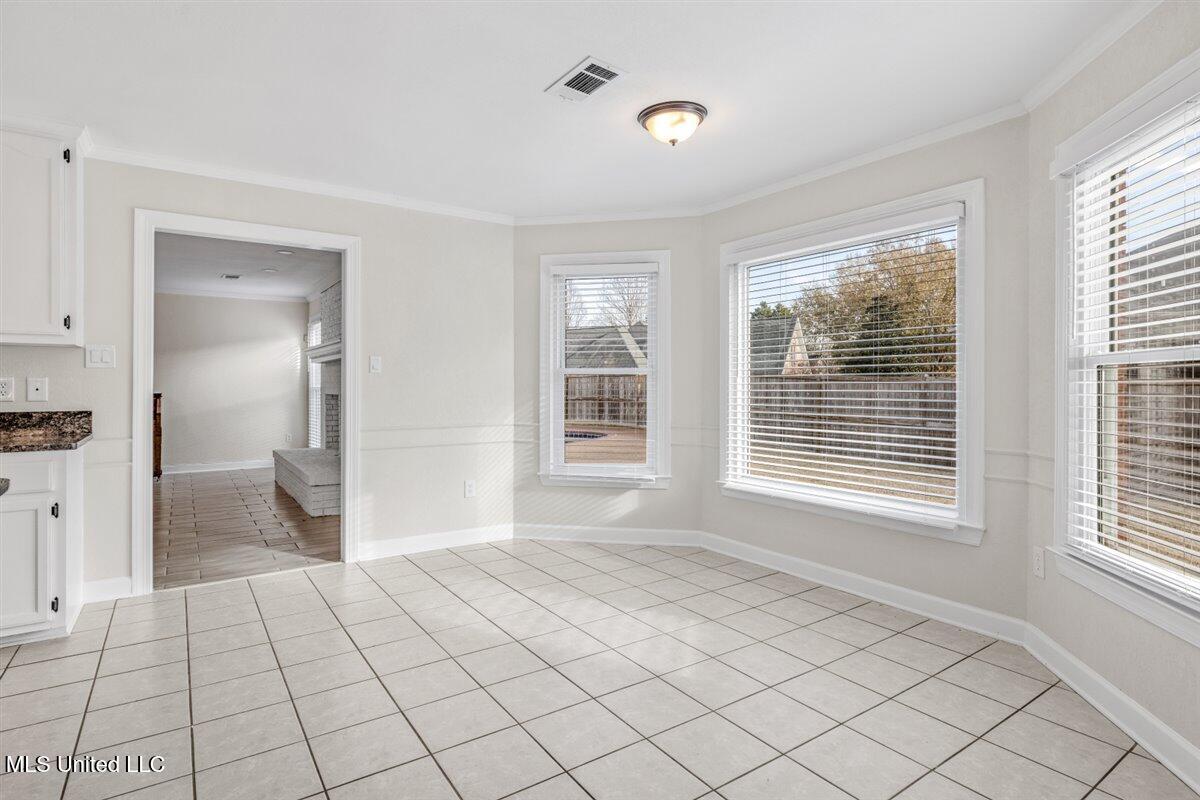 990 Eagle Ridge Cove Hernando, MS 38632 - Photo 27 of 61 18-Breakfast Area