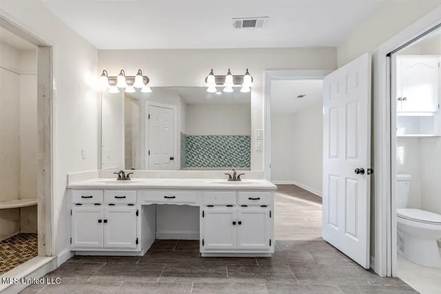 $585,000 | 990 Eagle Ridge Cove, Hernando, MS 38632