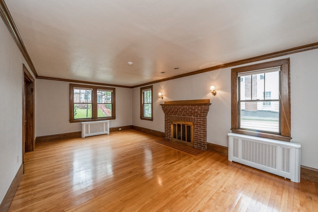 74 Commodore Road Worcester, MA 01602 - Photo 13 of 35 Gallery Image 13