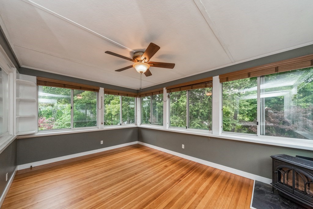 74 Commodore Road Worcester, MA 01602 - Photo 19 of 35 Gallery Image 19