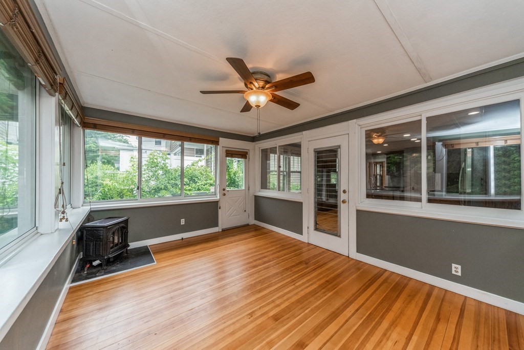 74 Commodore Road Worcester, MA 01602 - Photo 21 of 35 Gallery Image 21