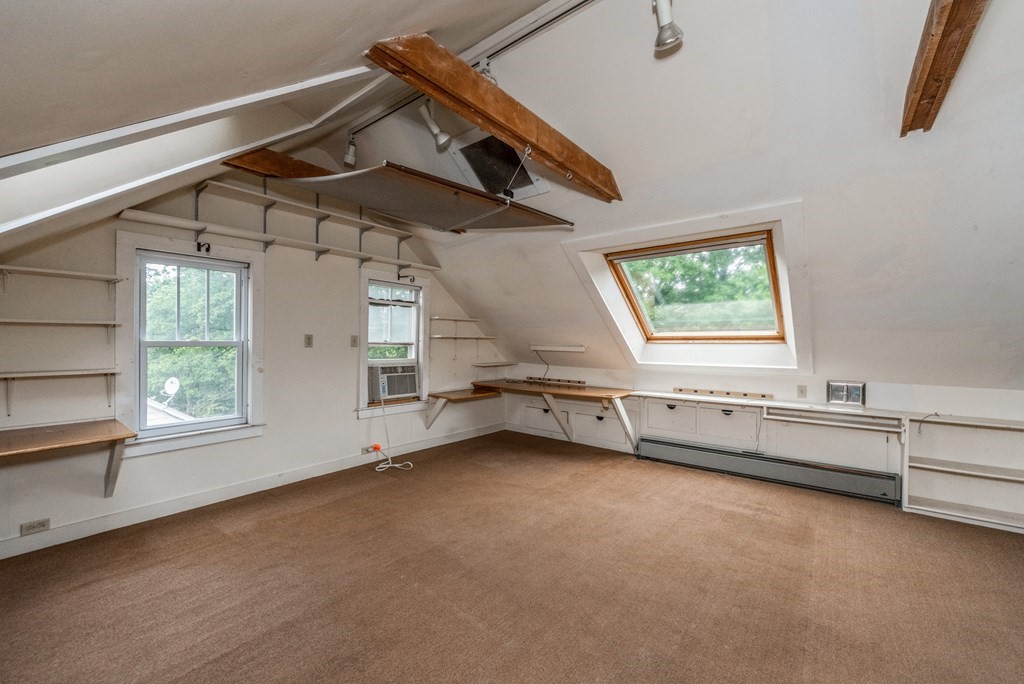 74 Commodore Road Worcester, MA 01602 - Photo 31 of 35 Gallery Image 31