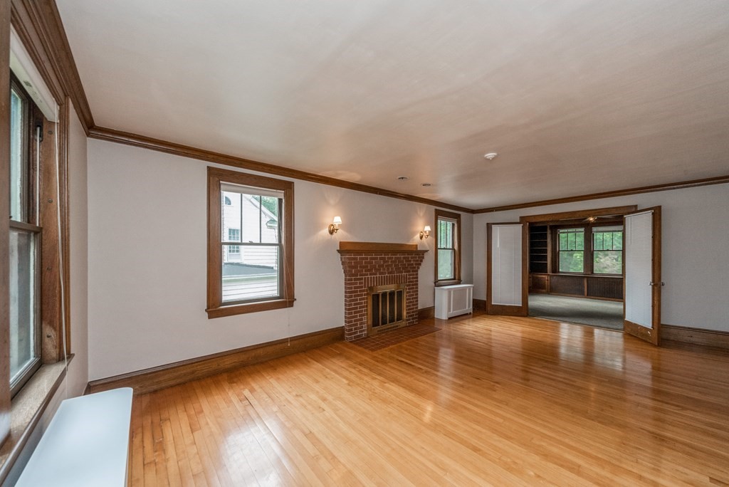 74 Commodore Road Worcester, MA 01602 - Photo 10 of 35 Gallery Image 10