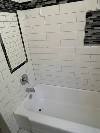 $3,950 | 8621 Willow Terrace, Santee, CA 92071