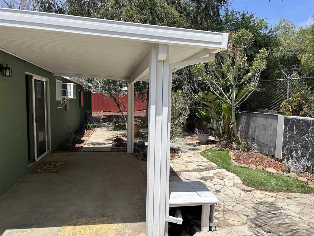 8621 Willow Terrace Santee, CA 92071 - Photo 7 of 29 Exterior Back