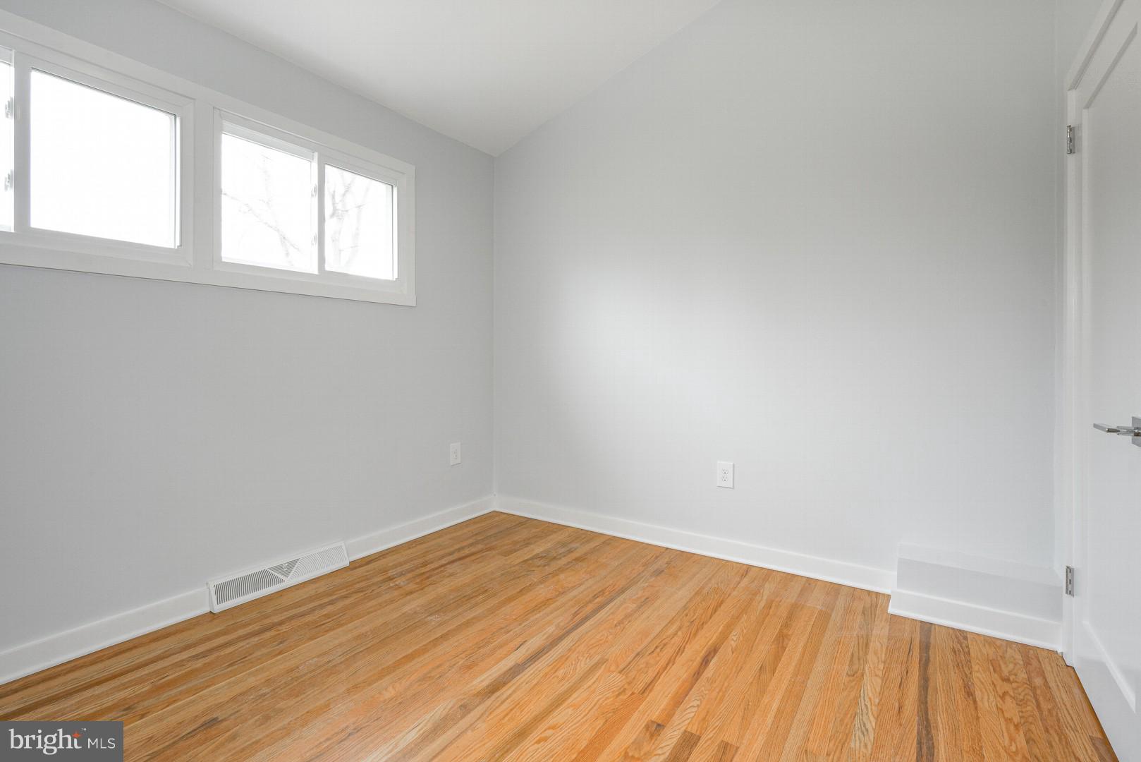 8101 Cobden Road Glenside, PA 19038 - Photo 16 of 22 Gallery Image 16
