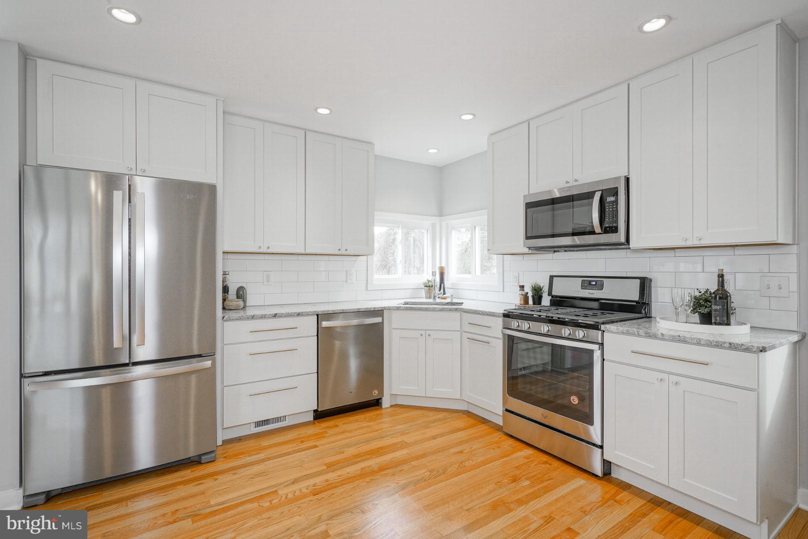 8101 Cobden Road Glenside, PA 19038 - Photo 3 of 22 Gallery Image 3
