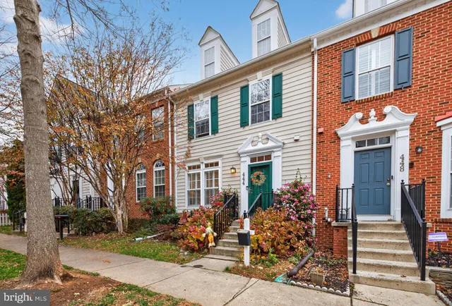 $869,900 | 444 Clayhall Street, Gaithersburg, MD 20878