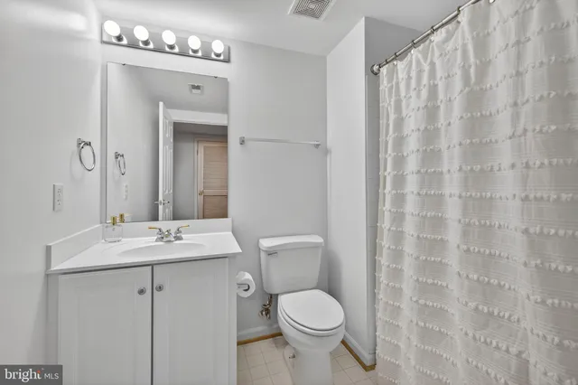 $869,900 | 444 Clayhall Street, Gaithersburg, MD 20878