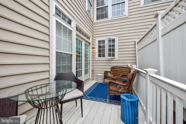 $869,900 | 444 Clayhall Street, Gaithersburg, MD 20878