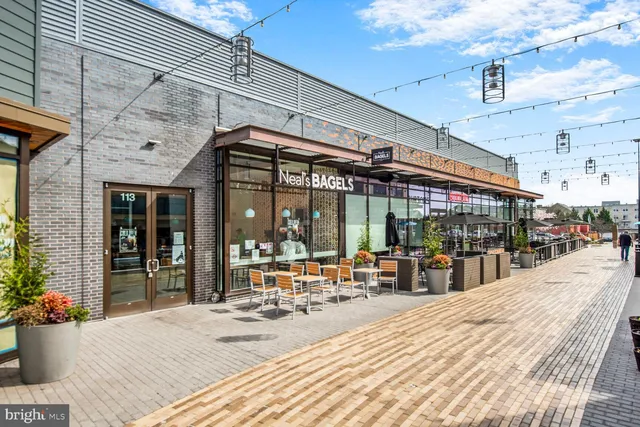 $869,900 | 444 Clayhall Street, Gaithersburg, MD 20878