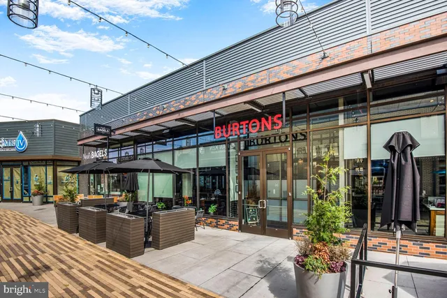 $869,900 | 444 Clayhall Street, Gaithersburg, MD 20878