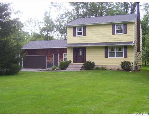 8360 Northfield Road Clarence, NY 14032 - Photo 1 of 1 Exterior Front