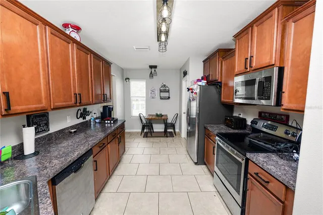 $270,000 | 1424 Wallace Manor Pass, Winter Haven, FL 33880