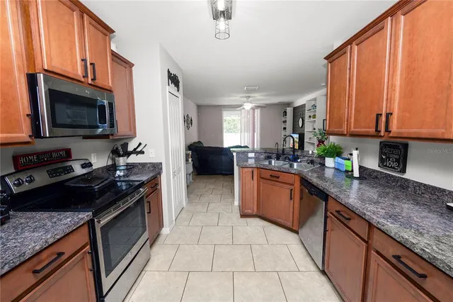 $270,000 | 1424 Wallace Manor Pass, Winter Haven, FL 33880