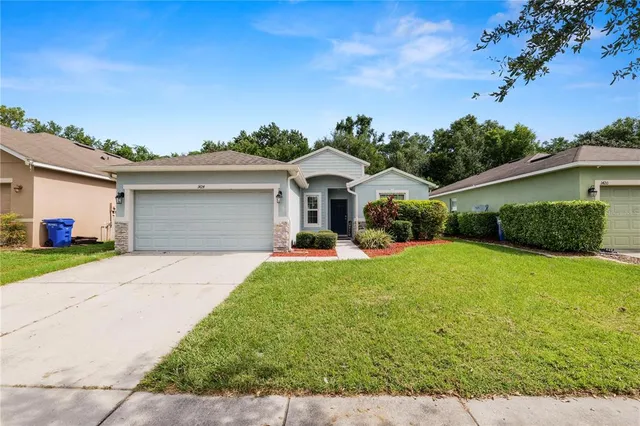 $270,000 | 1424 Wallace Manor Pass, Winter Haven, FL 33880