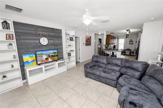 $270,000 | 1424 Wallace Manor Pass, Winter Haven, FL 33880