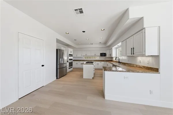 $4,545 | 5424 Castle Vista Court, Las Vegas, NV 89118