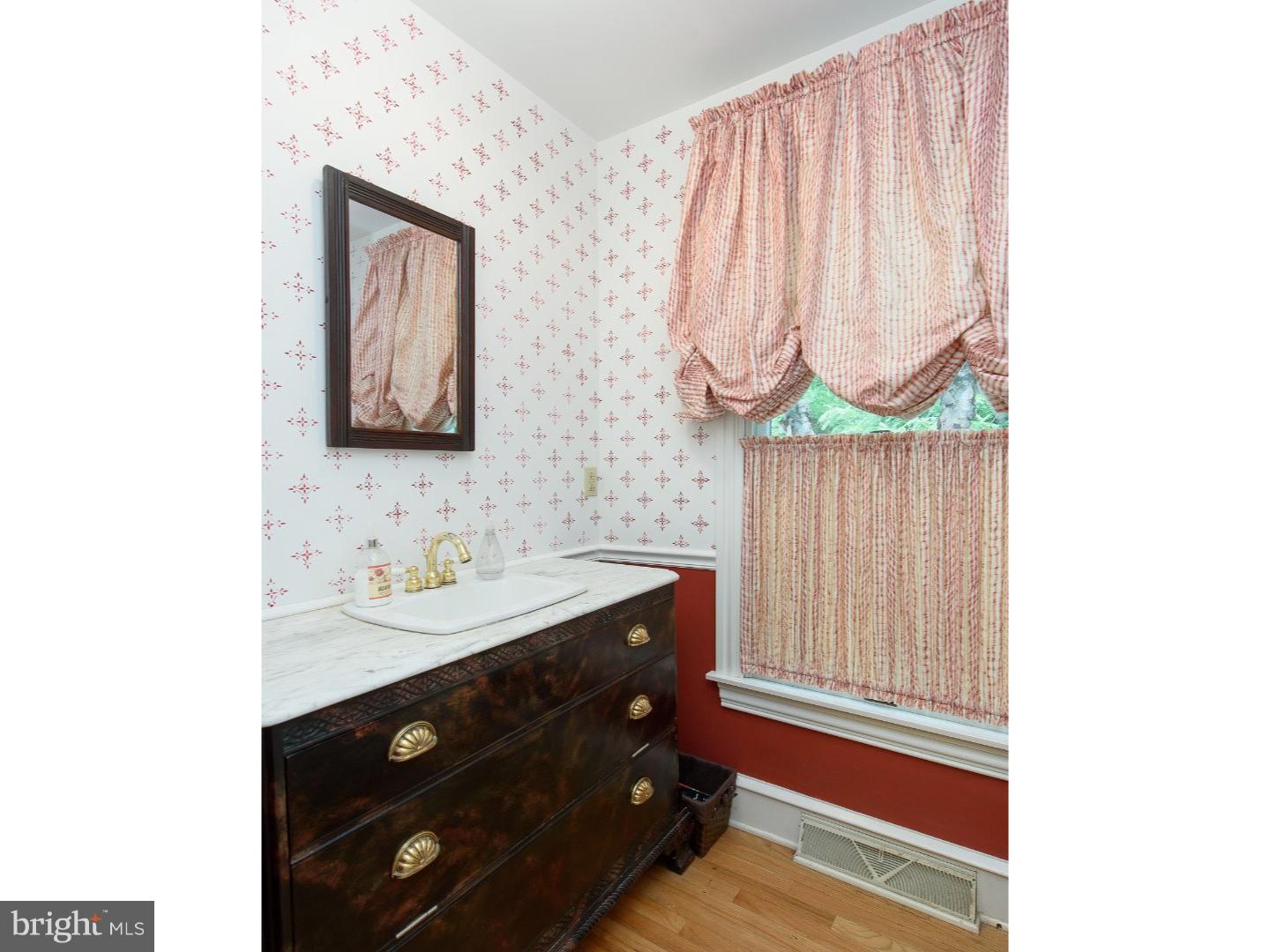 1121 Rapps Dam Road Phoenixville, PA 19460 - Photo 12 of 25 Gallery Image 12