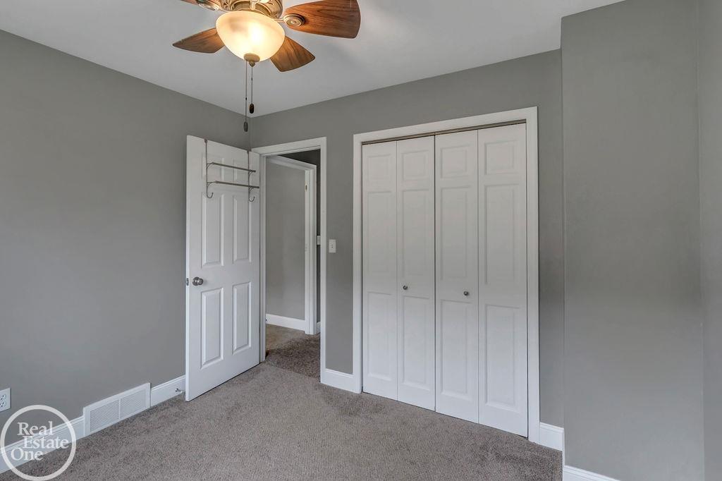 8051 Logana Road Avoca, MI 48006 - Photo 20 of 39