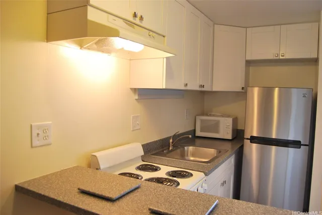 $1,500 | 1060 Kamehameha Highway, Unit 901A, Pearl City, HI 96782