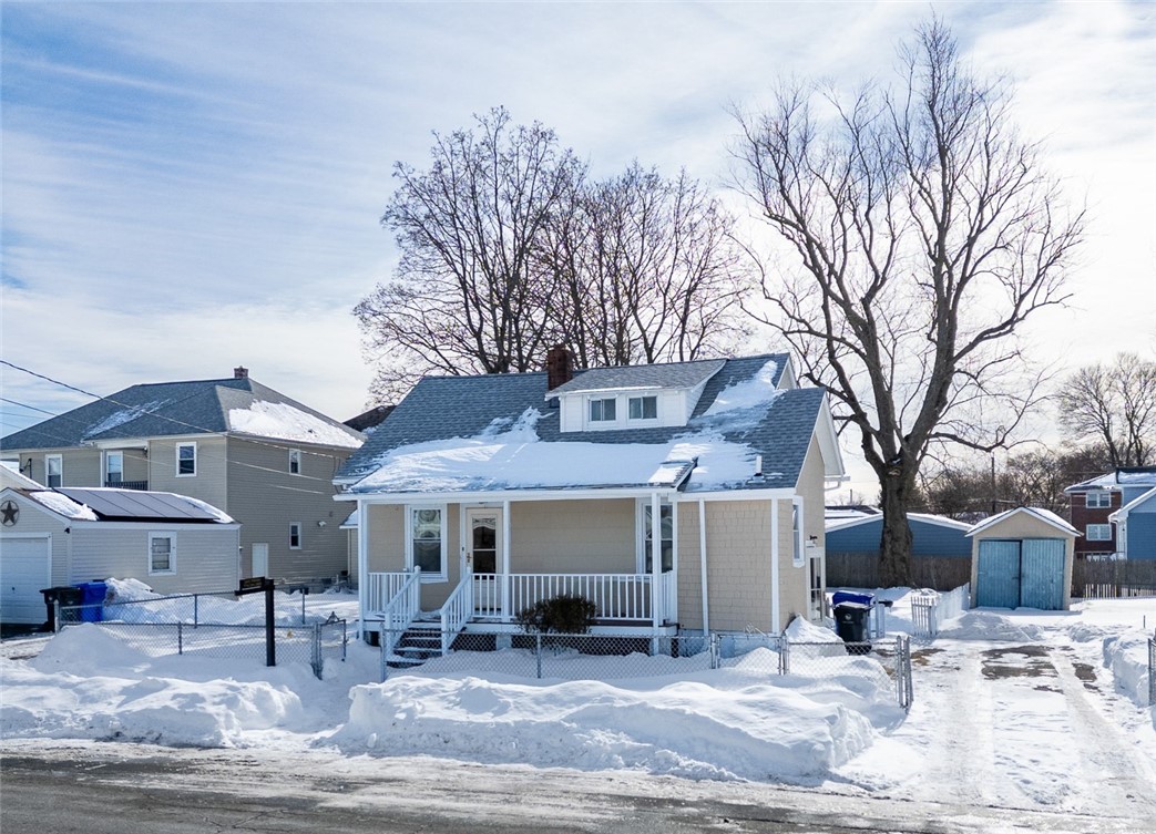 141 Hanover Avenue Pawtucket, RI 02861 - Photo 1 of 28