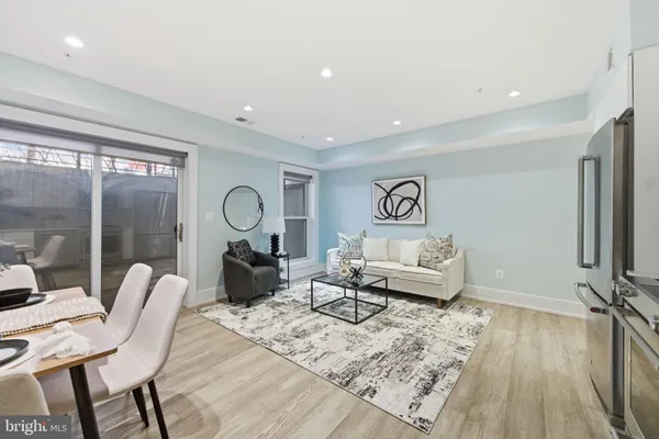 $2,000 | 1465 Harvard Street Northwest, Unit B101, Washington, DC 20009