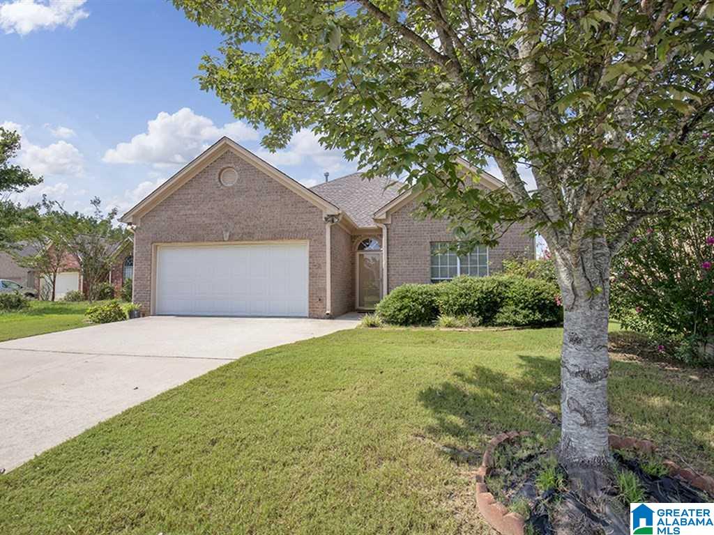 804 Waterford Circle Calera, AL 35040 - Photo 1 of 27