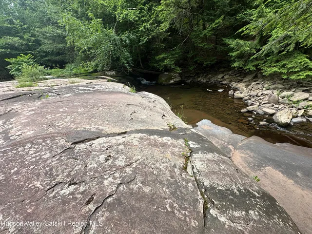 $447,500 | 255 Elka Park Road, Elka Park, NY 12427