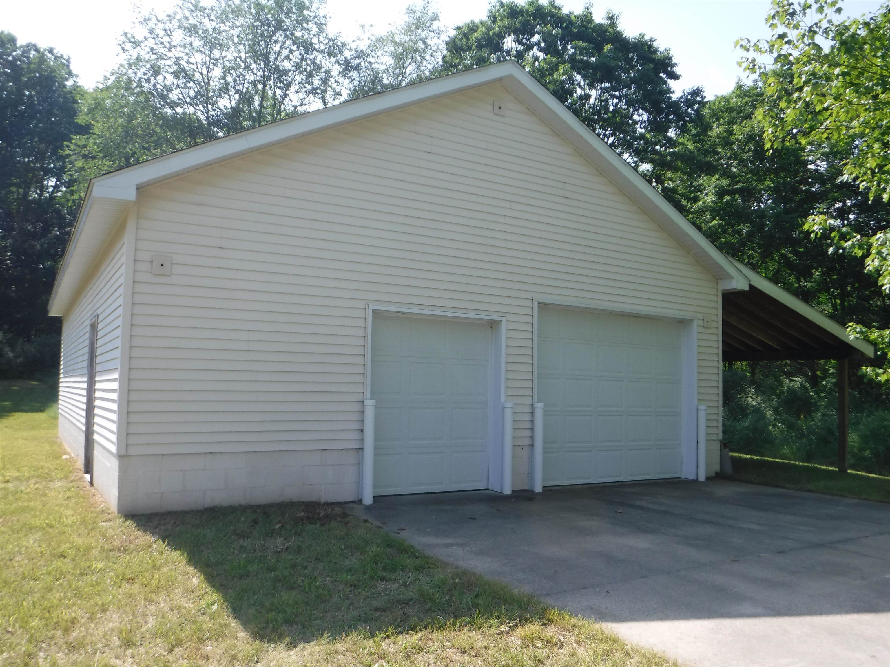 2750 South Poor Farm Road Greenbush, MI 48738 - Photo 1 of 10