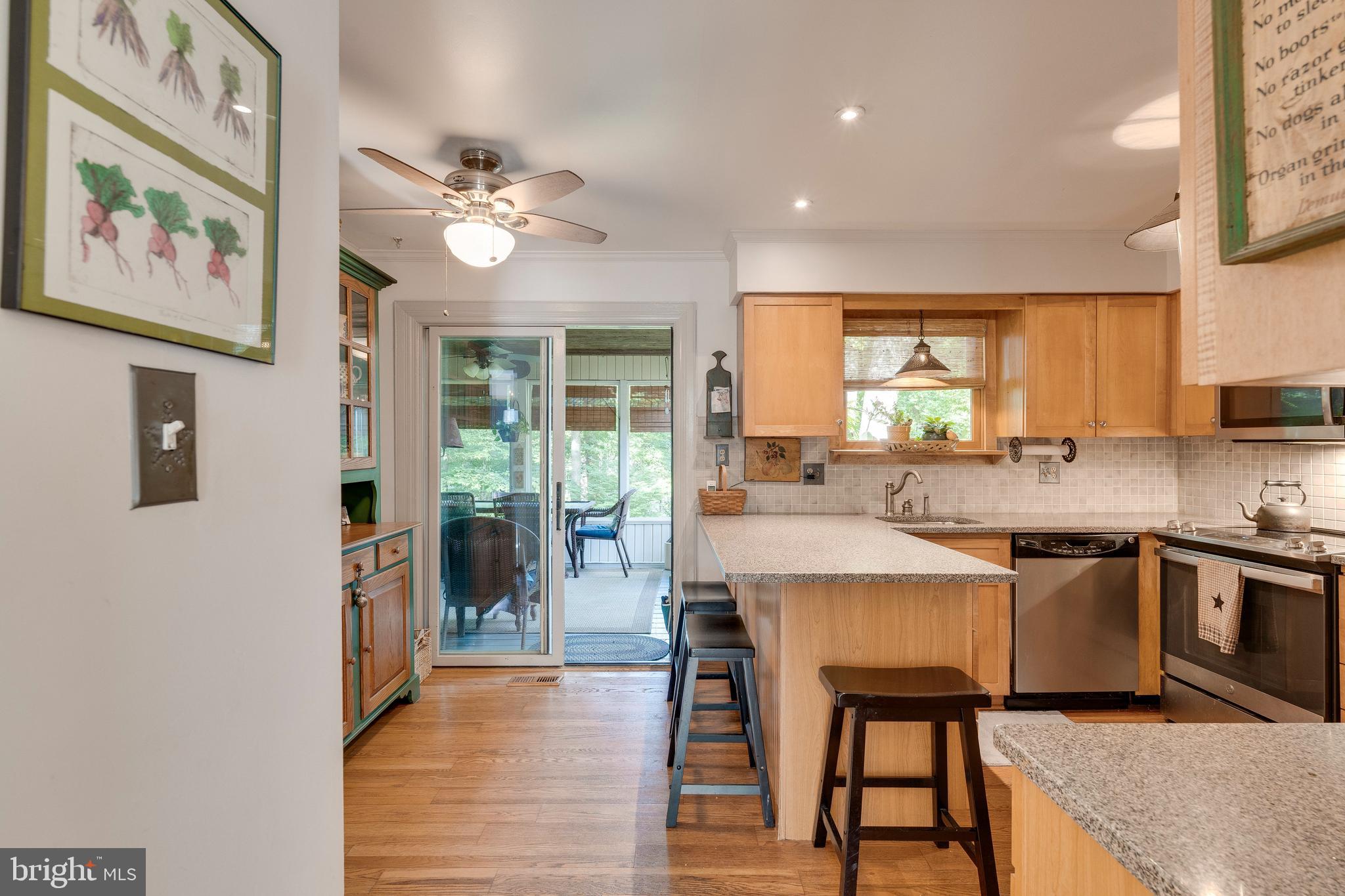 13110 Chalkstone Way Silver Spring, MD 20904 - Photo 8 of 16 Gallery Image 8
