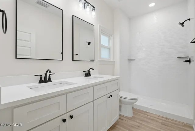 $419,900 | 6517 Pine Drive, Panama City Beach, FL 32408