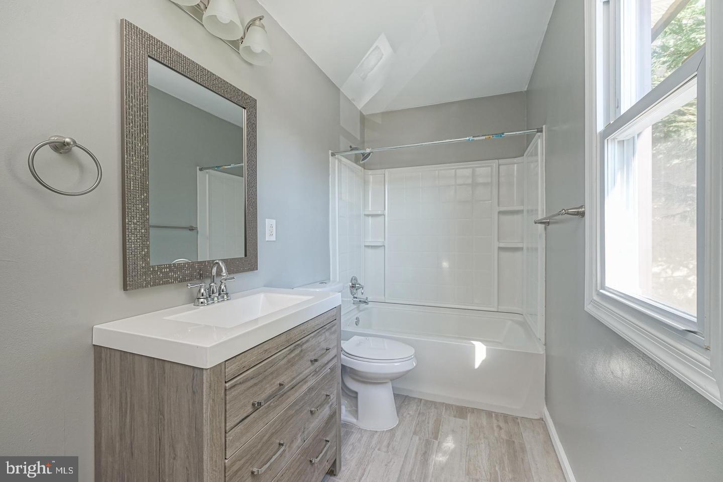 15 Kings Road Sicklerville, NJ 08081 - Photo 11 of 11 Modern bathroom with natural light.