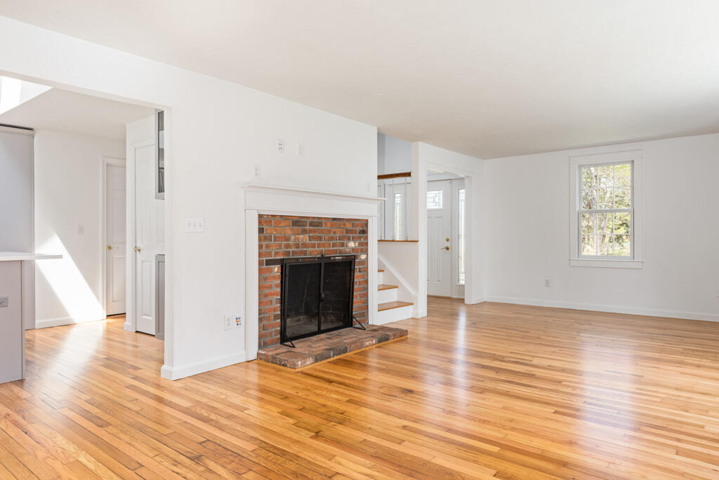 26 Obed Brooks Road Harwich, MA 02645 - Photo 10 of 24 26ObedBrooks113