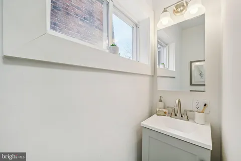 $585,000 | 502 South 49th Street, Philadelphia, PA 19143