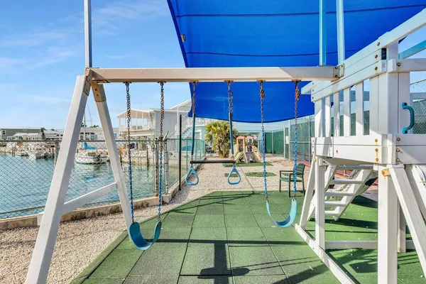 $285,000 | 701 Spanish Main Drive, Unit LOT 423, Cudjoe, FL 33042