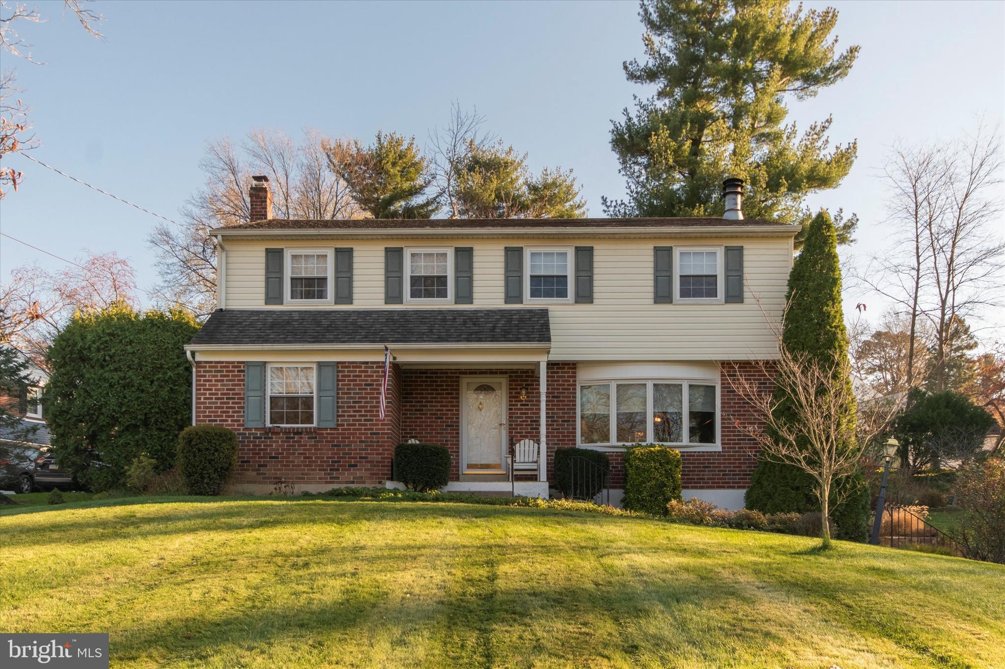 127 Brookside Road Newtown Square, PA 19073 - Photo 3 of 27
