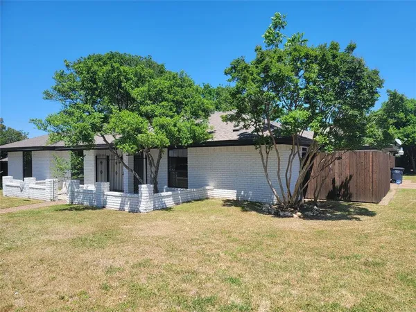 $315,000 | 4750 Winesanker Way, Fort Worth, TX 76133
