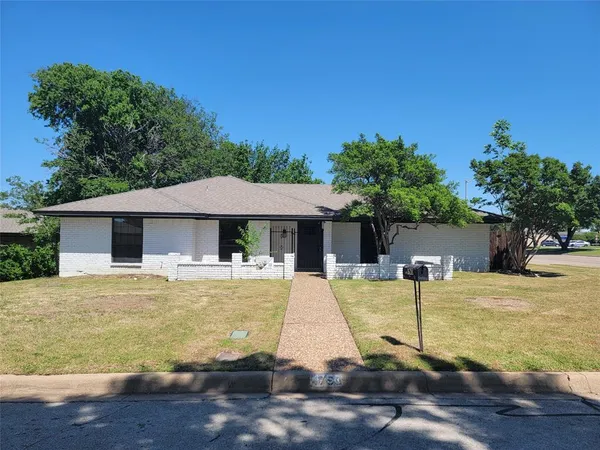 $315,000 | 4750 Winesanker Way, Fort Worth, TX 76133